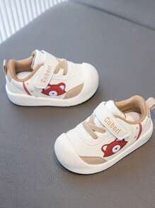 女童婴儿童鞋，时尚新款2025春季运动鞋滑板鞋幼儿防滑防水鞋