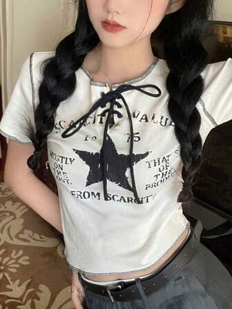 复古风格短袖 T 恤，复古甜美酷炫短款图案女士 T 恤