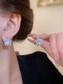 1 par de pendientes con corte de princesa de circonita cúbica plateada, pendientes colgantes tipo palanca, pendientes chapados en diamante simulado CZ para mujer, pendientes de boda, exquisita joyería de moda y lindos