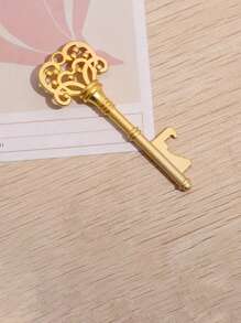 1pc Vintage Crown-Shaped Bottle Opener, Suitable For Bar Or Home, Bar Tools, Wedding Party Favor, Kitchen Gadget, Wedding Gift, Keychain Pendant, Gift For Father