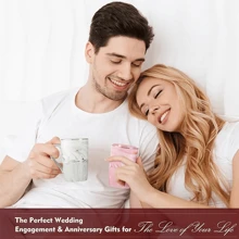 先生和夫人 14 盎司情侣马克杯套装，礼盒装，非常适合婚礼、周年纪念、母亲节、父亲节、伴娘或伴郎，蓝色和粉色返校