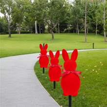 Statues - Red - View 2