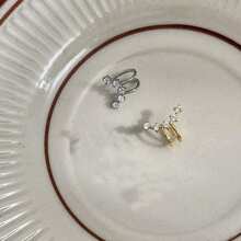 1pc Micro-Inlaid Cubic Zirconia Adjustable Ear Cuff, Fashionable Sparkling Clip-On Earring For Women - Ear Clip Style - View 9