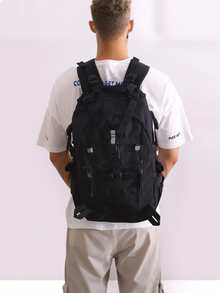 运动背包 - 大容量徒步露营背包，条纹图案，通用拉链开合，普通防水牛津布，适合户外旅行登山和徒步旅行