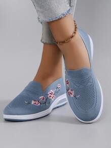 STEPREACH Women's Casual Shoes Sneakers Flat Embroidered Shoes Chinese Style Embroidery Air Cushion Breathable Comfortable