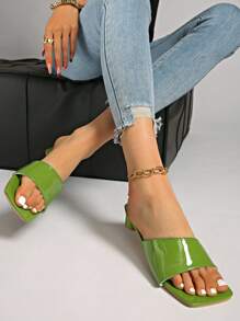 Nuevos diseños 2025 Sandalias de tacón alto para mujer, sandalias de tacón cuadrado y grueso con estampado de cebra, de piel sintética de calidad, cómodas sandalias de tacón alto con estampado de leopardo, sandalias con plataforma, elegantes zuecos de tacón alto con estampado único, esenciales para el hogar, uso diario y trabajo