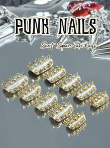 手工制作的 10 件朋克风格指甲，150 个铆钉，中等长度杏仁指甲，酷热香料垃圾朋克女孩赛博朋克金属重深色指甲套装适合女性和女孩日常节日约会舞蹈穿着，以提升您的外观，按压指甲 - 金色 - 查看 2