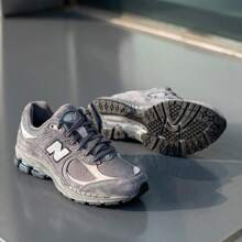 New Balance Zapatillas de running retro de la serie NB 2002R, zapatos deportivos y casuales de moda de corte bajo, unisex M2002RTC