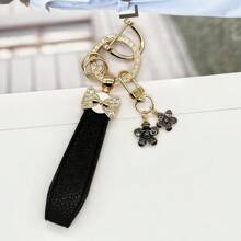 TTOBS 1pc Elegant Leather String Car Key Chain With Lovely Flower Shape Pendant - , Fashionable And Multifunctional Women's Keychain - Available In Multiple Colors, A Perfect Car Owner Accessory And Fashionable Gift Idea