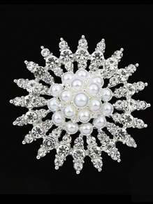 1pc High-End Fashionable New Faux Pearl & Crystal Rhinestone Brooch, Luxury Brooch Accessory, Suitable For Dresses & Can Be Given As Gifts Dress Accessories Pin For Clothes Bag Charm School Office Accessories Shirts Jacket Jewelry Christmas Halloween Clothes Pin Funny Cute Teacher Gifts