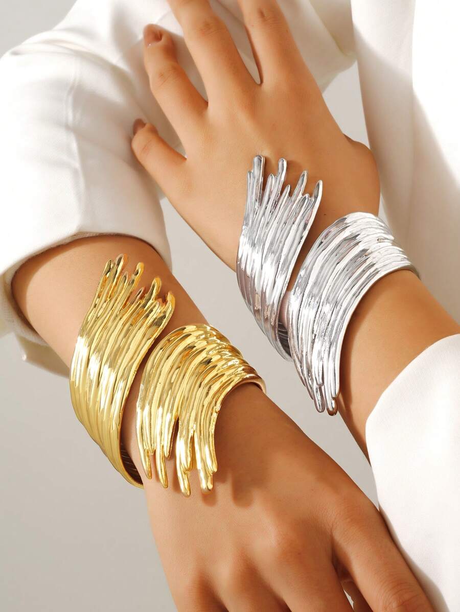 1 pieza Brazalete ancho y liso de oro con forma de ala de estilo vintage elegante para mujer, adecuado para uso diario, fiesta, festival, vacaciones románticas, citas, fotos callejeras, regalo para amigos, familiares, Día de la Madre