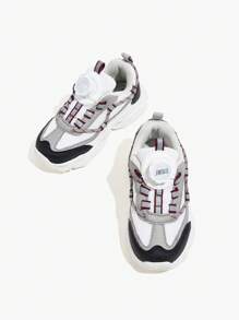 1 Pair Boys' Comfortable Fashion Casual Lightweight Outdoor Running Sports Shoes, Suitable For Spring & Summer