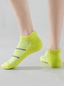5/7 Pairs Women's Sports Short Socks Solid Color Outdoor Sweat Deodorizing Breathable Boat Socks Summer Running Yoga Workout Lightweight Boat Socks Short Socks - Multicolor - View 3