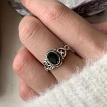 复古设计高品质戒指，镶嵌红色方晶锆石。波西米亚时尚配饰，适合日常佩戴、派对装饰。送给女性的完美礼物，奢华珠宝 - 黑色 - 查看 3