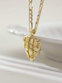 1件复古波西米亚风吊坠项链 - 不对称铜块心形设计，时尚宣言，适合所有季节，日常及节日配饰，无宝石镶嵌，独特珠宝