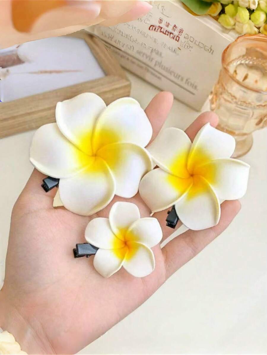 1个青少年逼真花朵沙滩发夹，可爱鸡蛋花发饰，适合沙滩/度假 - 黃色 - 查看 1