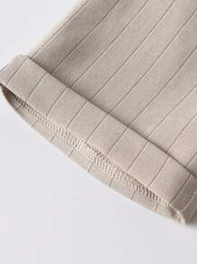 [2025 Frühling & Sommer Kindermode leichter Formeller Anzug] Jungen 3 Stücke Anzug Set: Weißes Hemd mit Kragen + Khaki Weste + Khaki Shorts mit Fliege, Kinder Casual Anzug, Party/Outdoor Performance Mode, atmungsaktiver leichter formeller Kinderanzug, Frühling/Sommer Bankettbekleidung, Jungenanzug für Hochzeit