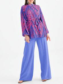 Spring & Summer Elegant Pleated Puff Sleeve Blouse High Waist Wide Leg Pants Print Suit With Tie Belts, Retro Geometric Pattern Contrast Color 2 Pieces Set - Red and Blue - View 8