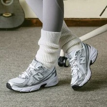 New Balance NB 740 Series Retro Running Shoes, Casual Sneakers, Unisex - White - View 4