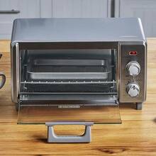 BLACK+DECKER Crisp 'N Bake Air Fry Countertop Convection Toaster Oven, XL Capacity, 8-Slice, 5-In-1, Fits 9" X 13" Pan,12" Pizza, 60-Min Timer, Bake, Broil, Air Fry, Toast, Keep Warm, Stainless Steel - Medium Capacity - View 11