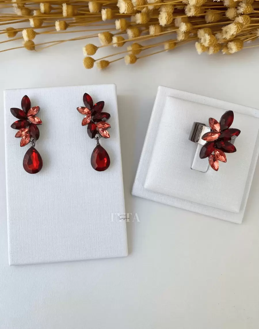 Emerald Green Navy Blue Fuchsia Party Earrings And Ring / Crystal Earrings / Orange Earrings / Brown Earrings / Purple Earrings / Lilac Earrings / Mint Green Earrings / Mint Earrings / Baby Pink Earrings / Pink Earrings / Mocha Mousse Earrings / Marsala Earrings / Red Earrings / Earrings - 馬沙拉 - 查看 1