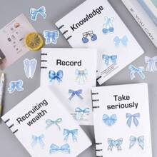 50张蓝色领结卡通贴纸，蓝色美学贴纸，可爱贴纸，可爱蓝色小物贴纸，蓝色防水乙烯基贴纸，美学笔记本贴纸套装，滑板贴纸，水瓶贴纸，笔记本贴纸