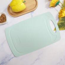 1pc Plastic Cutting Board - Durable Chopping Board For Meat, Veggies & Fruits With Easy Grip Handle, Dishwasher Safe Kitchen Appliance