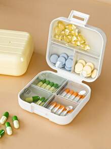 1PC Travel Portable 7-Compartment Sealed Medicine Dispensing Box, Mini Carry-On, Waterproof, Moisture-Proof And Dustproof, Suitable For Storing Medicines, Fingers And Other Small Items