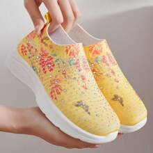 Fashionable Rhinestone Floral Print Casual Sports Sneakers - Yellow - View 4