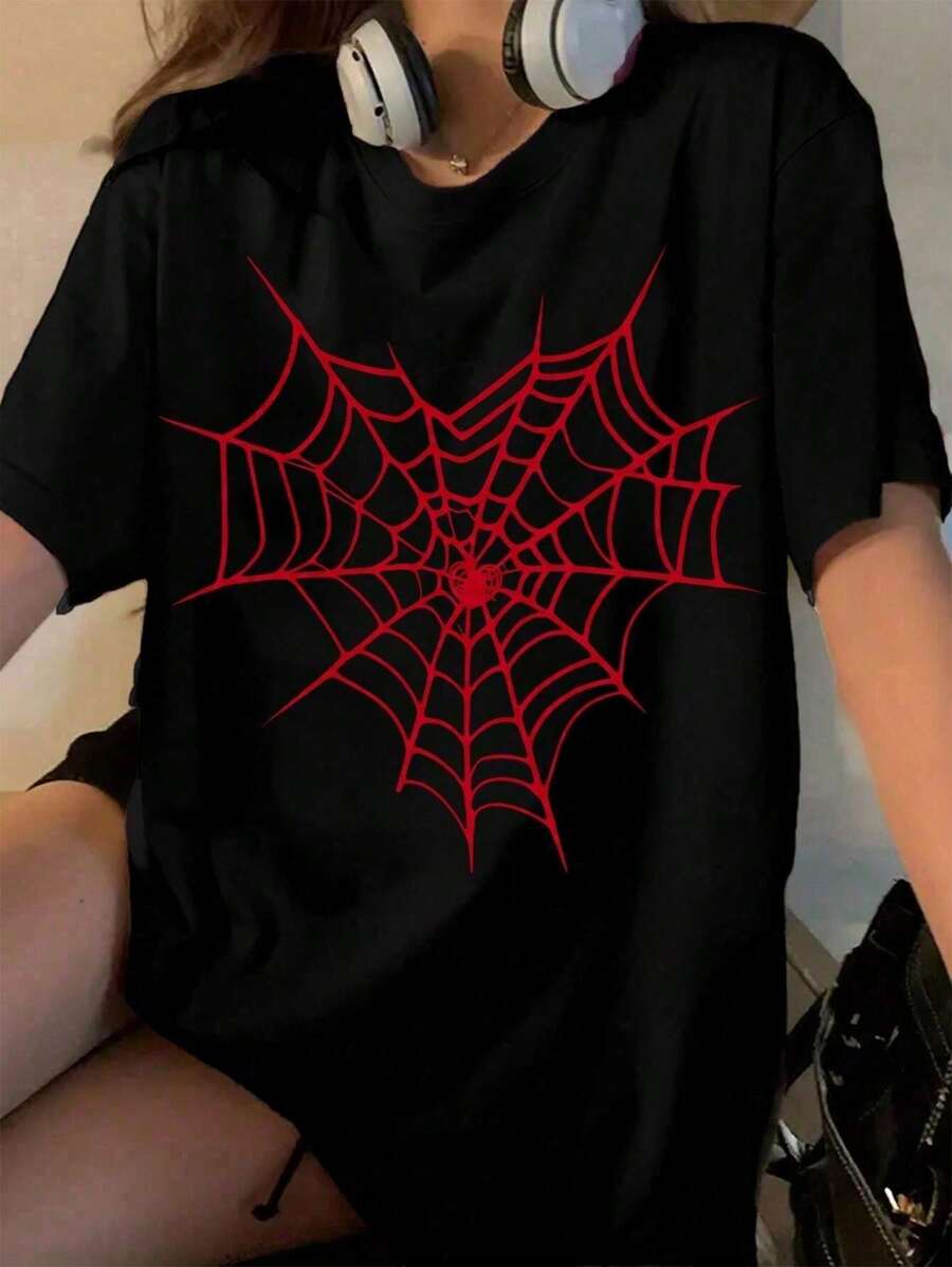 Camiseta Feminina Com Estampa de Teia de Aranha - Preto - Visão 1