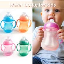 240ml 双手柄防溢硬嘴杯，方便抓握 - （1 包）3.3 盎司（约 94 克） - 婴儿鸭嘴杯，带防尘盖，硅胶吸嘴，适合 6 个月以上的女婴