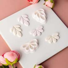 1pc Petals Shaped Polymer Clay Cutting Mold, For DIY Polymer Clay Jewelry Clay Earrings Making Kit