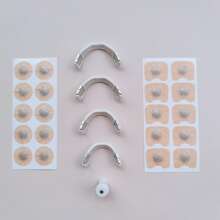 320/280/180/60/10件磁性鼻夹和鼻扩张器，旨在帮助睡眠、扩张鼻腔、减少打鼾、增强氧气流量并改善睡眠质量。它们不含油，亲肤且防汗。