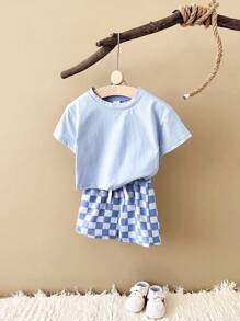 Baby Boy 2pcs/Set Casual Solid Color Short Sleeve T-Shirt With Plaid Patterned Shorts, Summer - Blue - View 2
