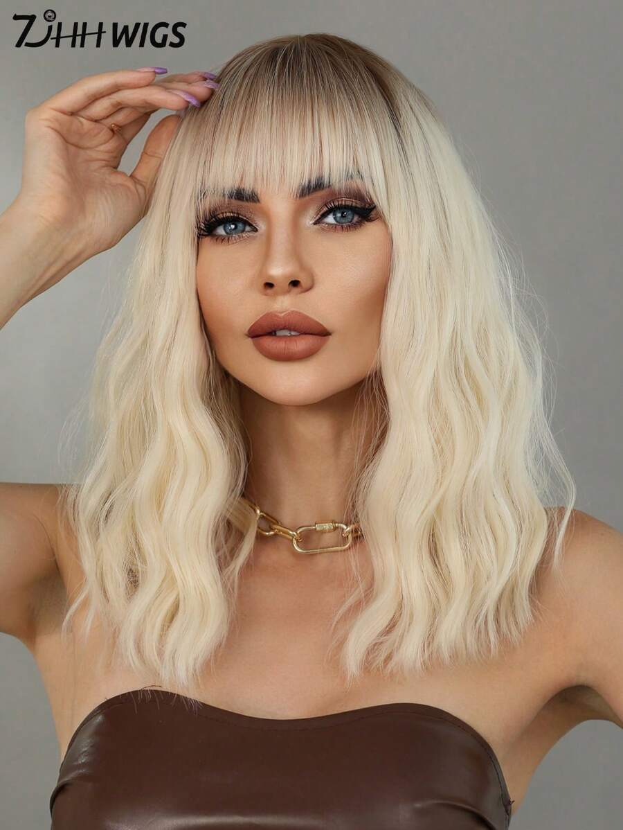 7JHH WIGS Platinum Blonde Wavy Wig Medium Length Wig With Bangs Dark Roots Synthetic Heat Resistant White Blonde Wig Natural Looking Shoulder Length Wigs For Women Daily And Date Use 16 Inch