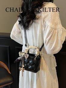 CHAIKA & KILTER 1pc Solid Color Glossy PU Leather Handbag, Women's Fashion Mini Tote Bag, Quilted Design, Dual Top Handles, Detachable & Adjustable Shoulder Strap, Suitable For Daily And Outdoor Use (Sold With Scarf And Pendant Accessories) - Black - View 5