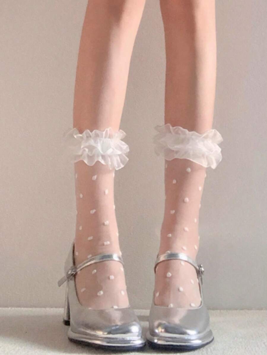 1 Pair Women's Lolita Style Polka Dot Ruffle White Crew Socks