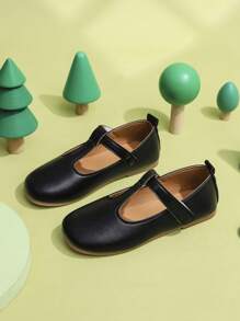 1 双女童黑色平底鞋，PU 钩环可调节尺寸圆头 TPR 防滑轻便舒适纯色时尚芭蕾平底鞋，适合 5-14 岁小学生和中学生在校园和户外休闲散步，4 个季节 - 黑色 - 查看 6