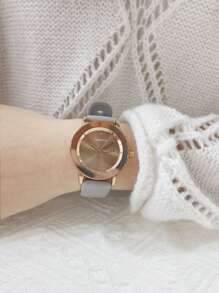 1pc Ladies' Casual Versatile Silicone Strap Quartz Wristwatch, Suitable For Everyday Wear - Grey - View 4