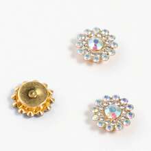 14MM Sunflower Hand Sewn Rhinestone 50Pcs/Pack Shiny Handmade Glass Sewing Crystal Sewing On Decorative Beads Flat Back Gold Base With Holes Gem DIY Accessories Needle And Thread Materials Sew On Stones Strass Beads Used For Decorating Clothes, Dress, Bags, Shoes, Brooches , Earrings, Handicrafts