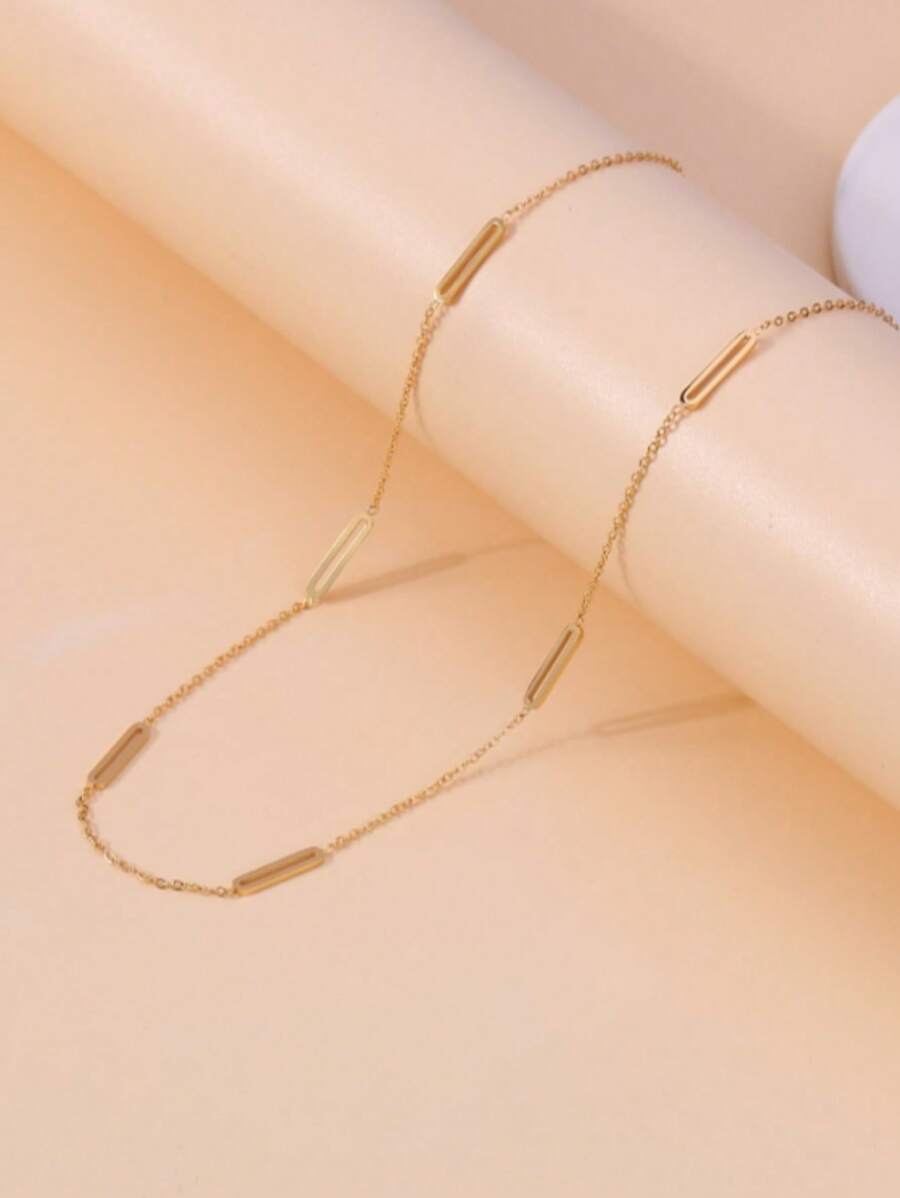 قلادة بزينة هندسيةرمضان - ذهبي أصفر - مشاهدة 1