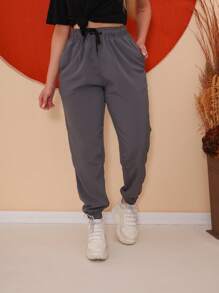 Calça Feminina Jogger Esportiva Bomber com Elastano e Bolso