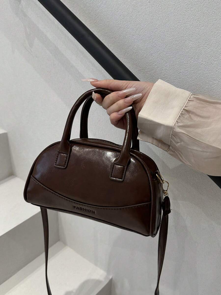 时尚纯色拼接字母印花女士单肩斜挎包，百搭简约贝壳形手提包，适合逛街、钱包、购物、年轻女性、大学生、新人、白领。非常适合办公室、大学、工作、商务、通勤、户外活动、旅行和郊游