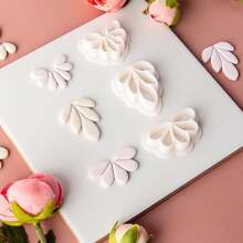 1pc Petals Shaped Polymer Clay Cutting Mold, For DIY Polymer Clay Jewelry Clay Earrings Making Kit