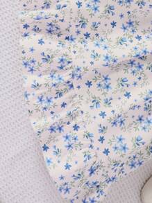 年轻女孩春夏针织镂空短款上衣和花卉印花无袖连衣裙两件套休闲套装