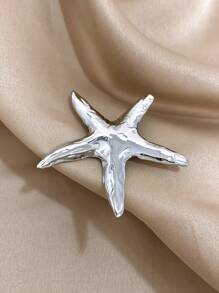 1 件复古风格不锈钢海星胸针，不对称折叠设计，金色饰面，适合作为日常和派对场合的时尚配饰，理想的礼物
