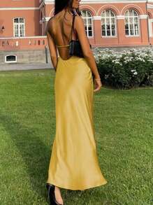 UREREM Đầm Maxi Satin hở vai hở đùi màu trơn thanh lịch - Màu vàng - Xem 5