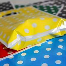 50 sacs cadeaux à pois circulaires, imperméables, réutilisables, convenant pour les fêtes, les anniversaires, les fêtes, les banquets, les événements de remise de cadeaux, Thanksgiving, Noël, sacs en plastique portables, emballage, Fête des Mères, Jour de l'Indépendance, Graduation