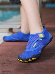 Zapatos de agua y zapatos para vadear al aire libre para niños, con opciones de multicolor a juego entre padres e hijos, Top de tela transpirable, suela suave antideslizante, adecuados para excursionismo al aire libre y actividades acuáticas de niños