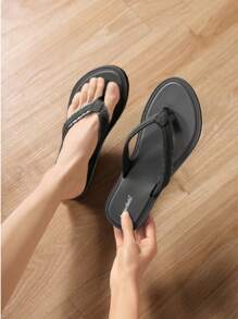 Women's Flip Flops, Summer New Sweet Fairy Style All-Match Beach Holiday Anti-Slip Soft Bottom Sandals - Grey - View 2